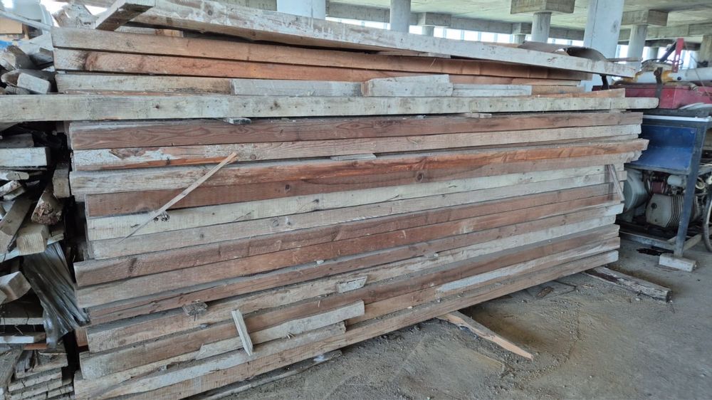 Popi din lemn pentru constructii