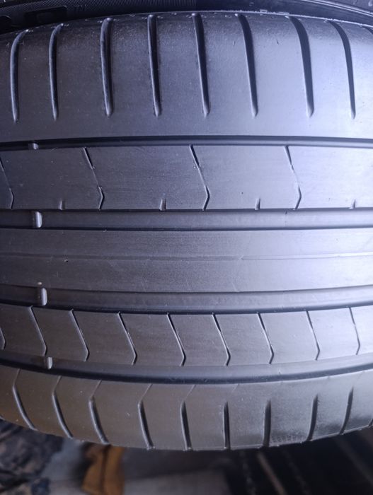 Anvelope de vara 255 35 19 Pirelli dot 2022 Runflat