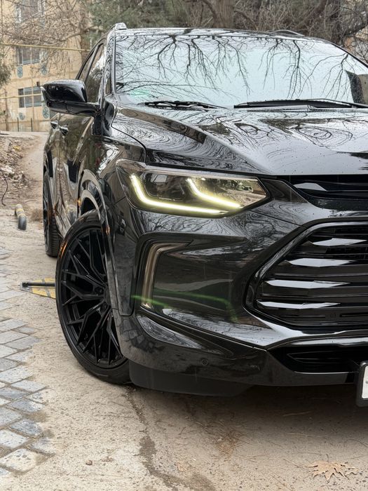 Продается Трекер 2 примьер