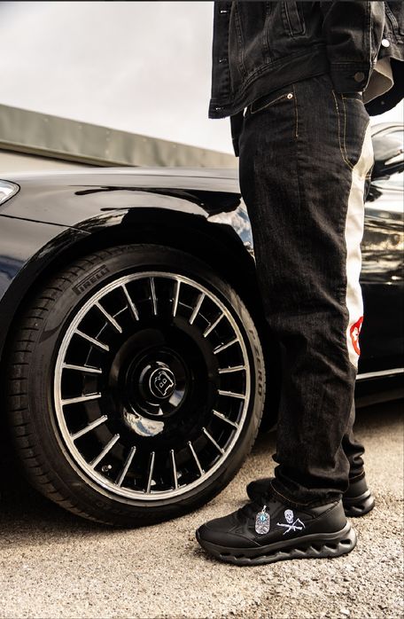 Лимитирани обувки на призрак