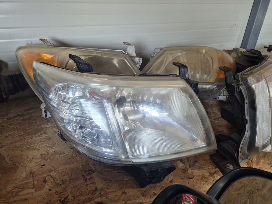 Far/Faruri Toyota Hilux 2012-2015