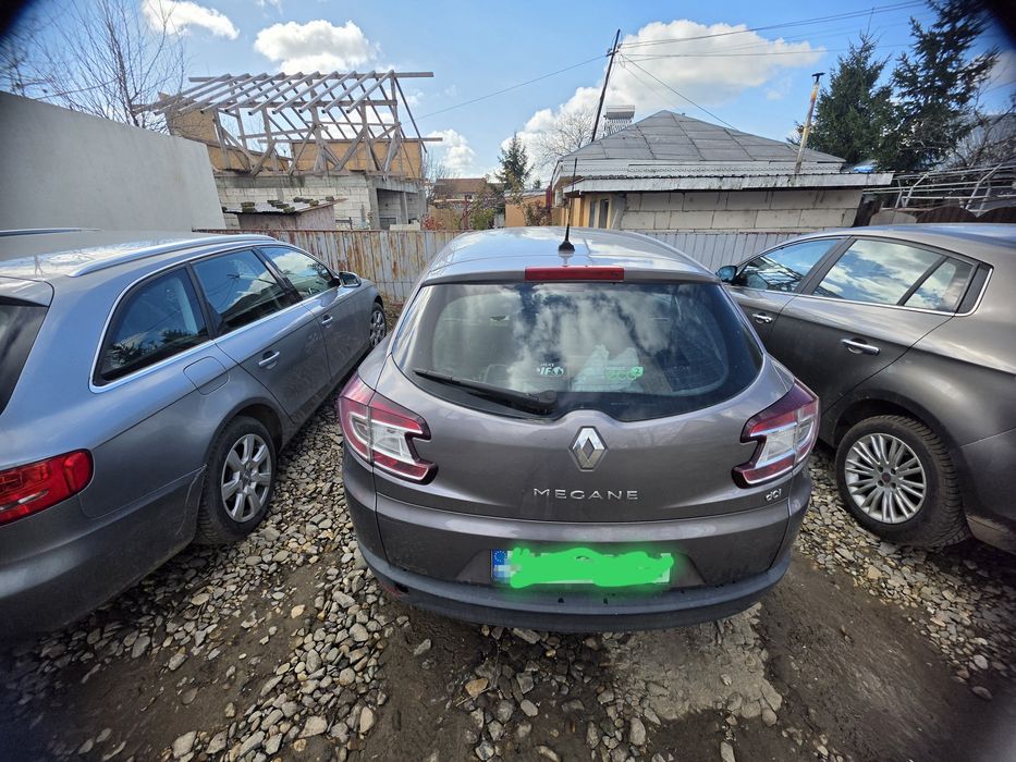 Vand sau schimb cu duba renault megane 3 1.5 dci