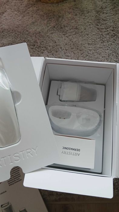 Amway Dermasonic / Амуей Дермасоник Уред за домашна грижа за лице