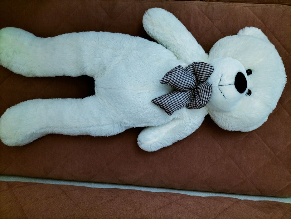 Продам большую мягкую игрушку Мишку