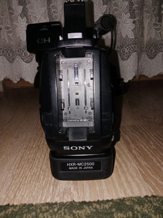 Камера Sony 2500 для той