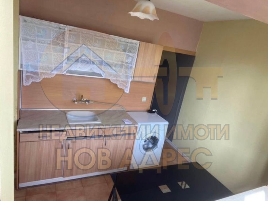 Продава се Двустаен апартамент в Търговище, Център - 43 кв.м за 1287 €/кв.м - Снимка #2