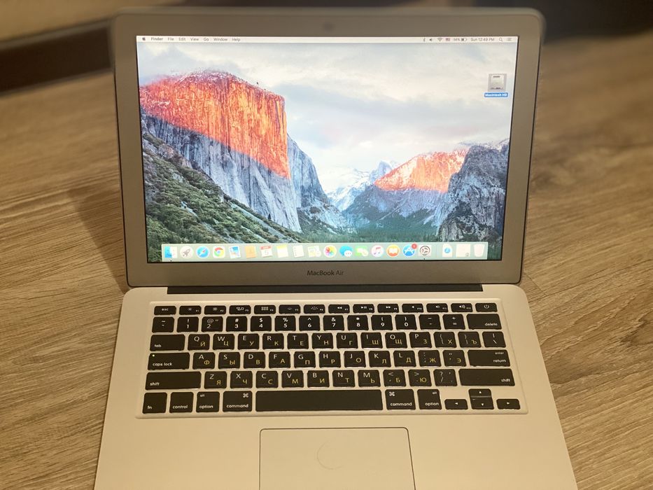 Macbook Air, дианональ 13'