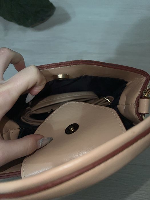 Poseta Louis Vuitton noua