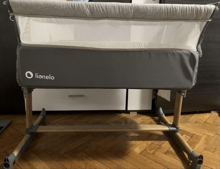 Patut bebelus cosleeper Lionelo impecabil