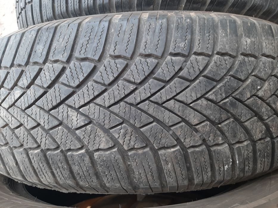 Продам шины 225/65/17  бриджистон