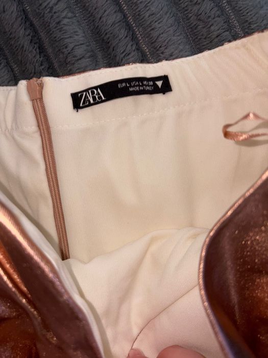 Актуална Рокля Zara