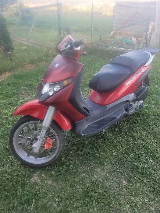 Scuter Piagio beverly200
