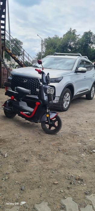 Продам электро скутер танк