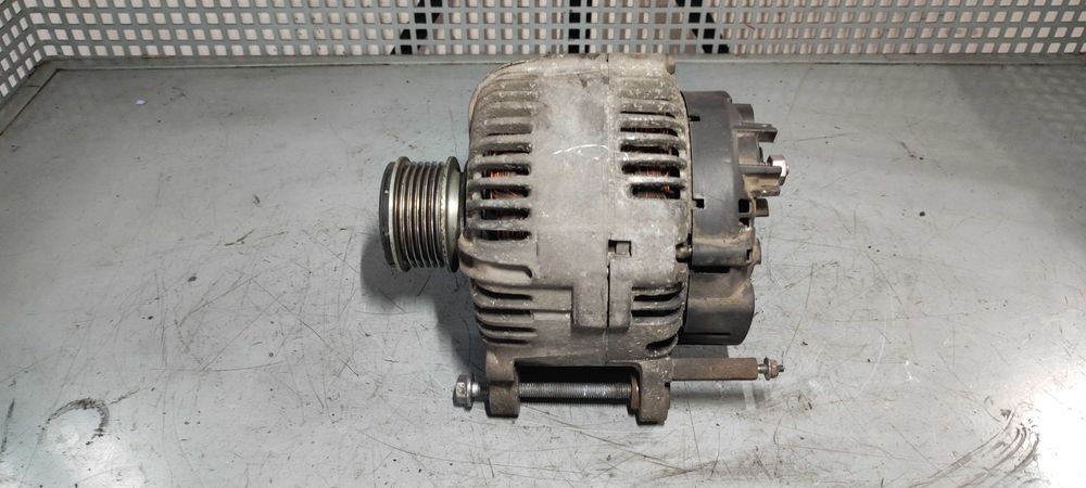 Alternator volkswagen vw passat B6 BMR BMN cod 021903026L