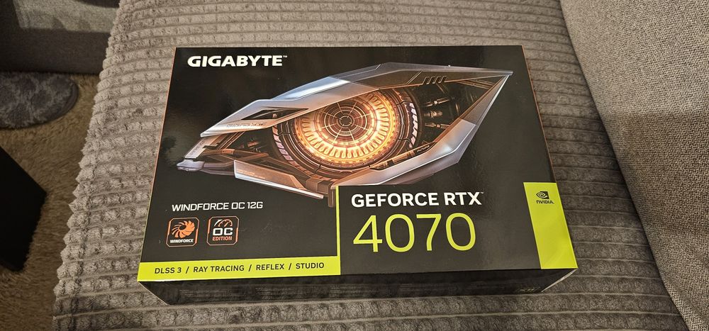 Placa video Nvidia RTX 4070