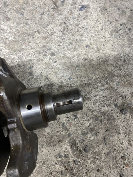 Коленвал mitsubishi 4G63 2.0, 4g64 2,4