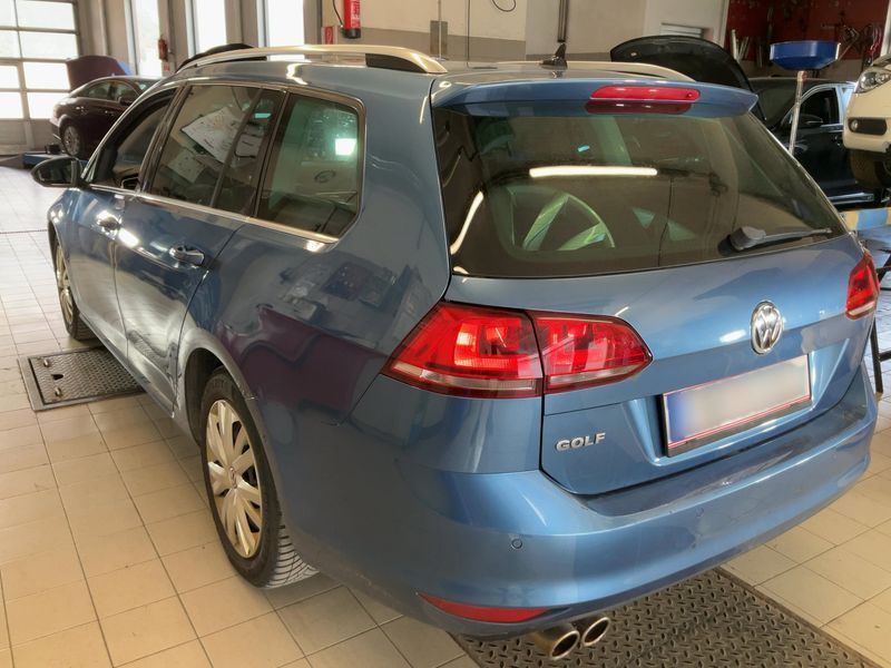 Volkswagen Golf VII 2.0 TDI Highline BlueMotion Tech 2013