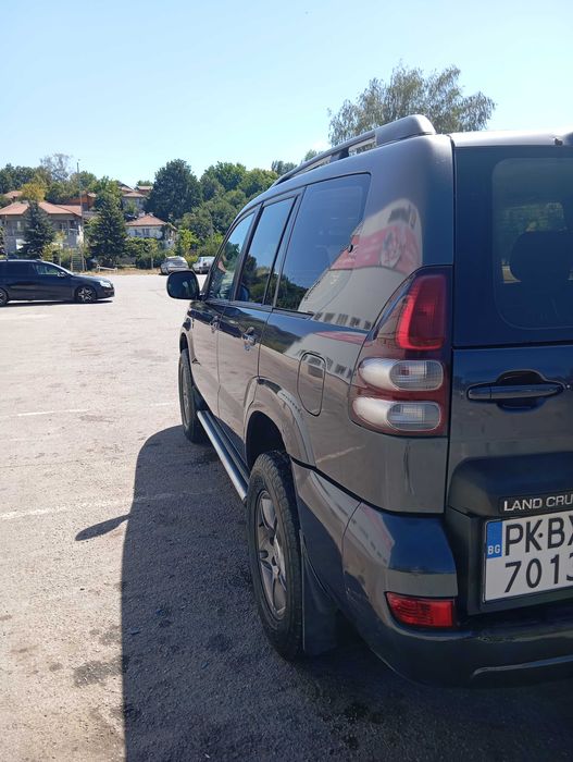 Тойота Ленд Крузер  J120 Prado D4D  7 местен