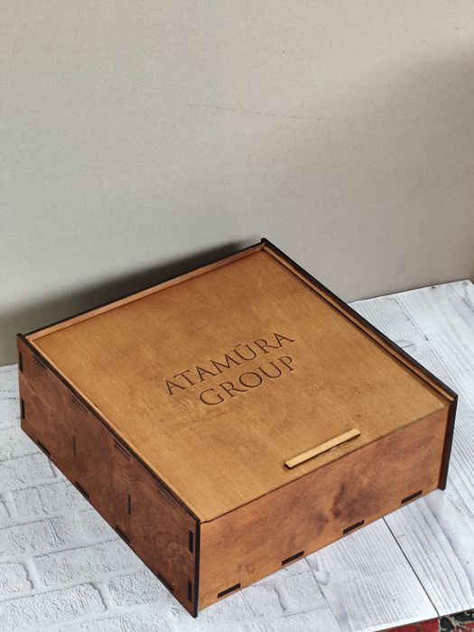 Подарочные деревянные коробки