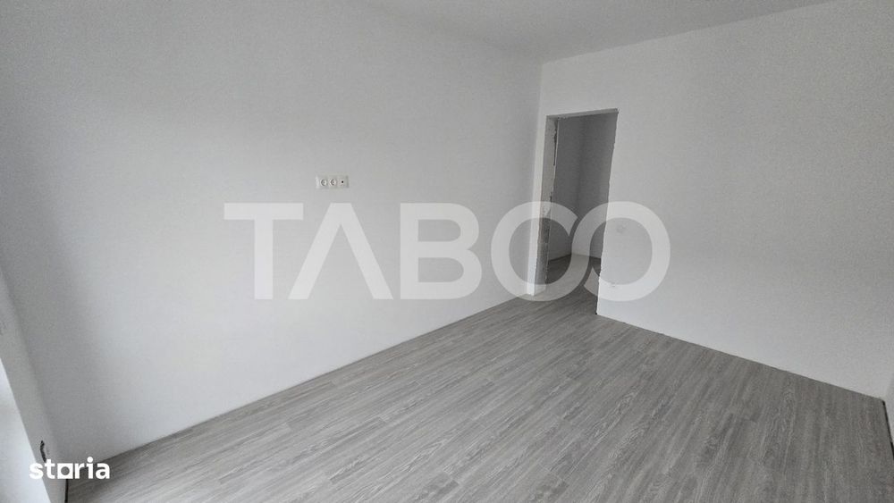 Apartament de vanzare 3 camere 61mp balcon si parcare Doamna Stanca