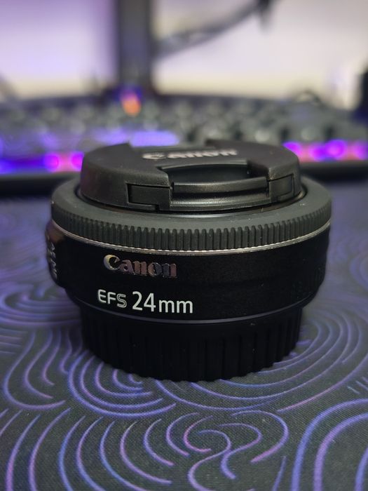 Obiectiv Canon Efs 24mm