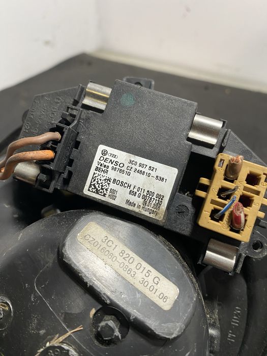 Motoras aeroterma ventilator bord Volkswagen VW Passat B6 3C1820015G