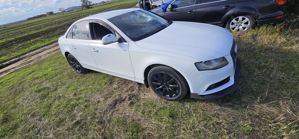Dezmembrez/Piese Audi A4 B8 2.0 TDI CAGA/CAHA/CGLC