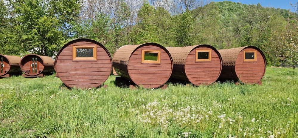 9 casute tip Butoi sauna/Ciubar pret bun 30k fix