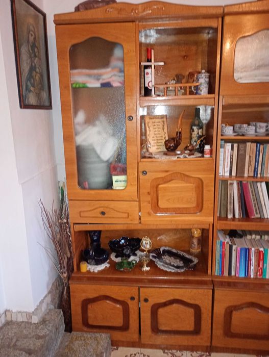 Vând mobila sufragerie