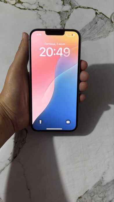 iPhone 14 128GB в отличном состоянии