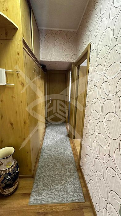 Дава се под наем Четиристаен апартамент в Варна, Цветен квартал - 100 кв.м за 700 € - Снимка #8