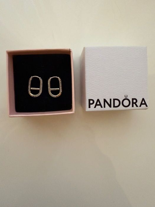 Чисто нови сребърни обеци Pandora