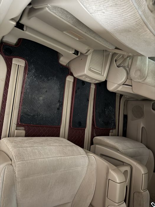 3D ковры на Toyota Vellfire
