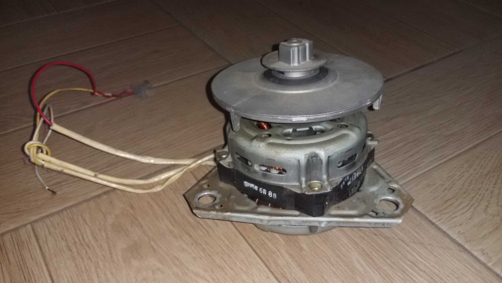 продам электродвигатель