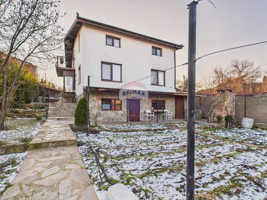 Продава се Къща в Варна, Виница - 260 кв.м за 1332 €/кв.м - Снимка #22