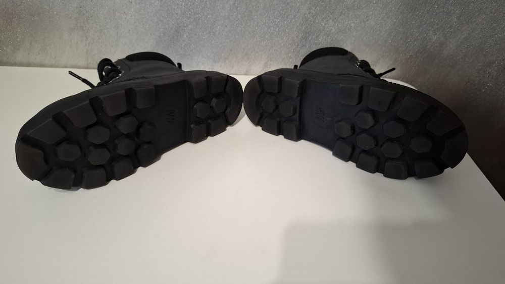 Ghete băieți H&M Nr.31