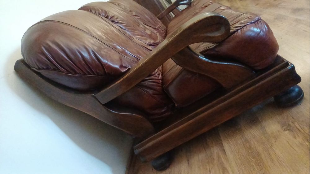 Canapea si fotoliu din piele