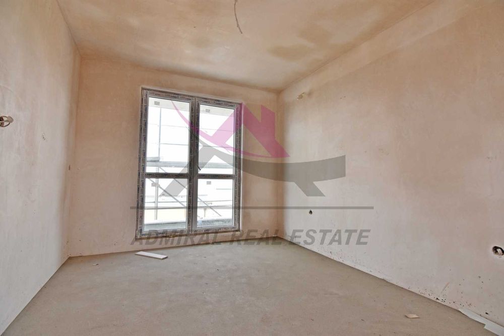 Продава се Двустаен апартамент в Варна, Възраждане 3 - 99 кв.м за 636 €/кв.м - Снимка #12