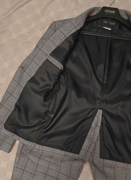 Costum Elegant Slim Fit – Model Caro (Gri/Plaid)