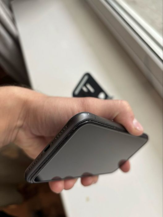 Продам Айфон 11 128гб Акб 100