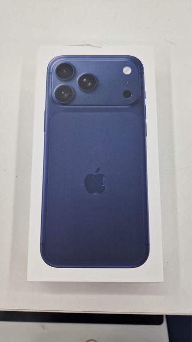 Запечатанный Iphone 17 PRO MAX с гарантией