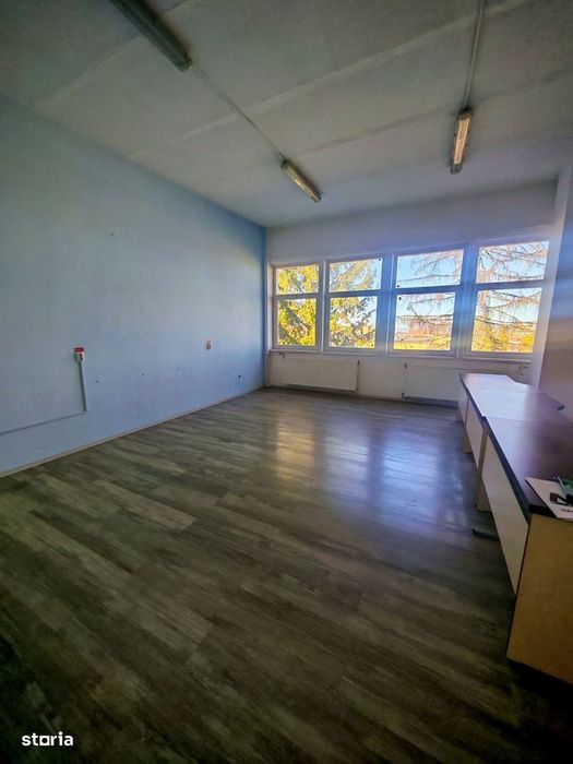 Spatii de birouri si productie-depozitare in Brasov