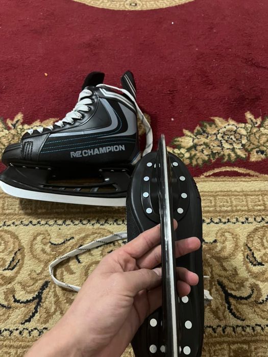 Коньки 43 размера