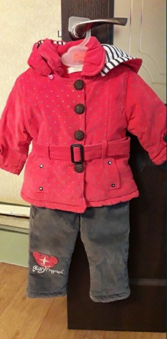 Продам детские вещи.