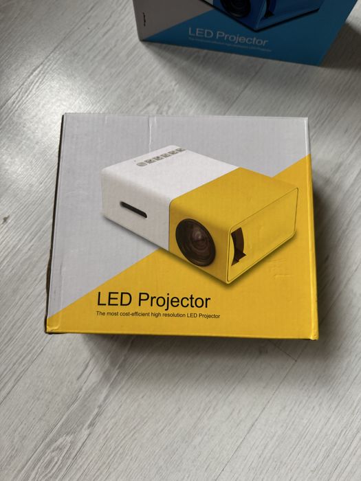 Проектор сатылады