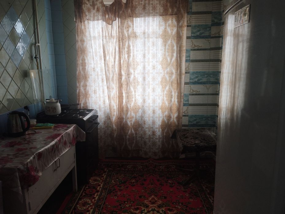 Qizlarga kvartira yashnobod metroni oldida