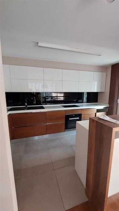 Дава се под наем Мезонет в Пловдив, Южен - 69 кв.м за 377.4 € - Снимка #1