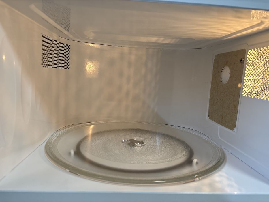 Микровълнова печка  LG WAFE Dom