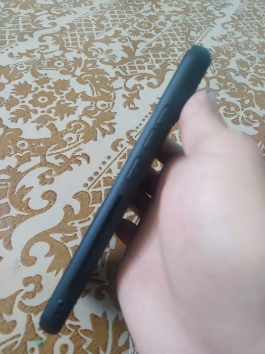 Продам мощный смартфон Vivo Y17