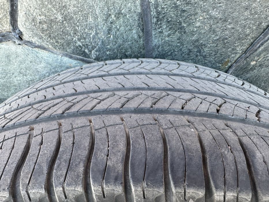 Продам шины 285/60/18